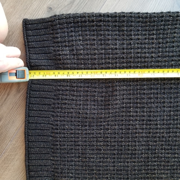 Gap black/gold wool sweater XS - Picture 8 of 9